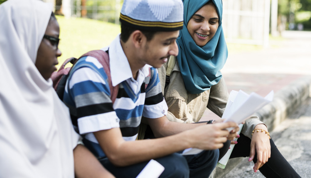 Le rapport de la jeunesse arabe à la religion se transforme / ©iStock/Rawpixel