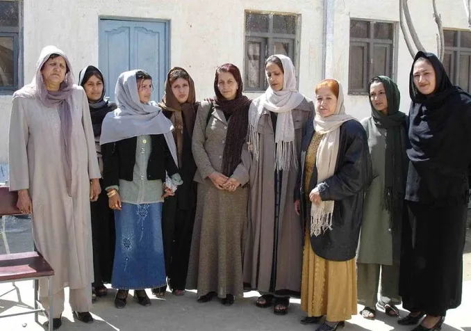 Un groupe de femmes afghanes ©Wikimedia Commons/Davric, Public domain