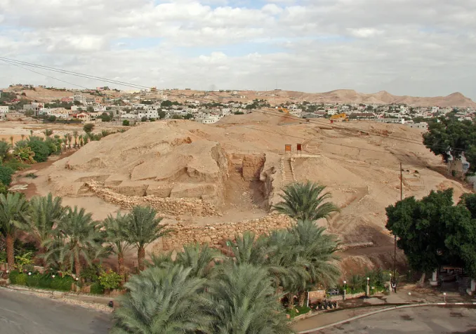 Le site de Tell es-Sultan ©Tamar Hayardeni (Tamarah), CC BY 3.0 Wikimedia Commons