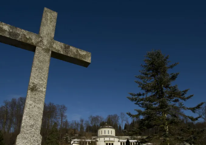 Il y a 100 ans, le crématorium de Lucerne ouvrait dans la polémique. KEYSTONE - SIGI TISCHLER