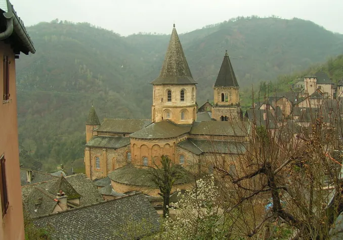 Abbatiale Sainte-Foy de Conques ©Wikimedia Commons/Flaurentine/CC BY-SA 3.0