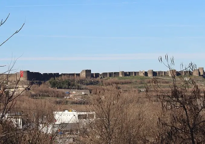 La ville de Diyarbakir en Turquie compte une population Kurde importante. ©Vincent Vega, CC BY-SA 4.0 Wikimedia Commons