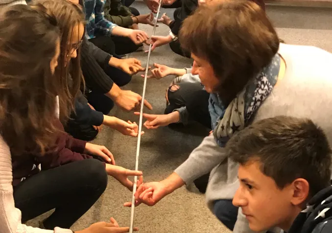 Des jeunes de la région « Riviera-Pays-d’Enhaut », dans le cadre d’un projet « KT engagés pour un monde meilleur » - EERV