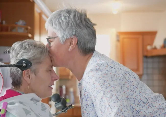 Accoucher de la mort ©RTSreligion