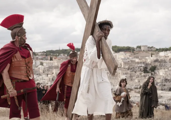 Photo de presse du film "Le Nouvel Evangile" ©Fruitmarket/Langfilm/IIPM/Photo by Armin Smailovic