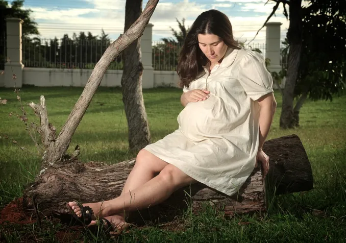 Enceinte en attente  CC0 Pixabay