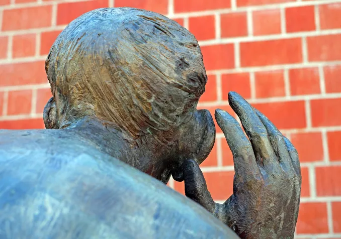 Avant toute décision sur un sujet de cette importance, la FEPS devrait écouter le peuple des fidèles. CC0 Couleur/Pixabay