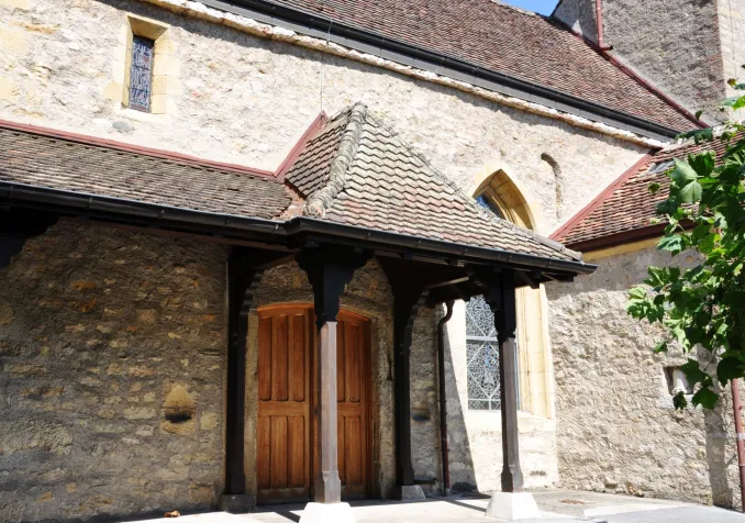Temple de Corcelles © Réf-Médias