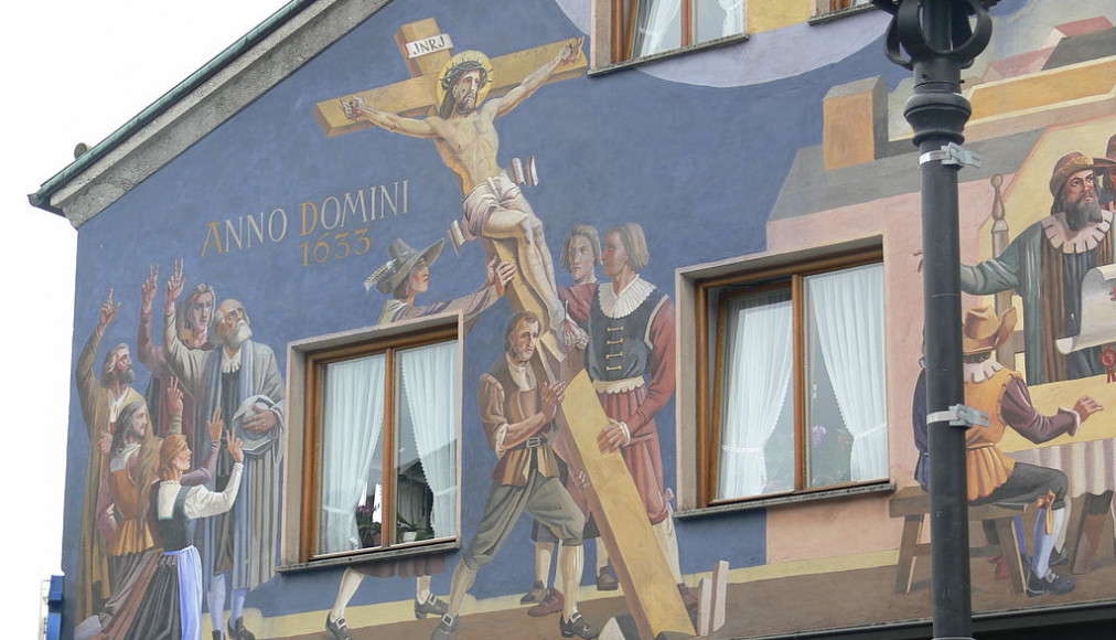 Fresque de la Passion du Christ à Oberammergau / ©Andreas Praefcke, CC BY-SA 3.0 Wikimedia Commons
