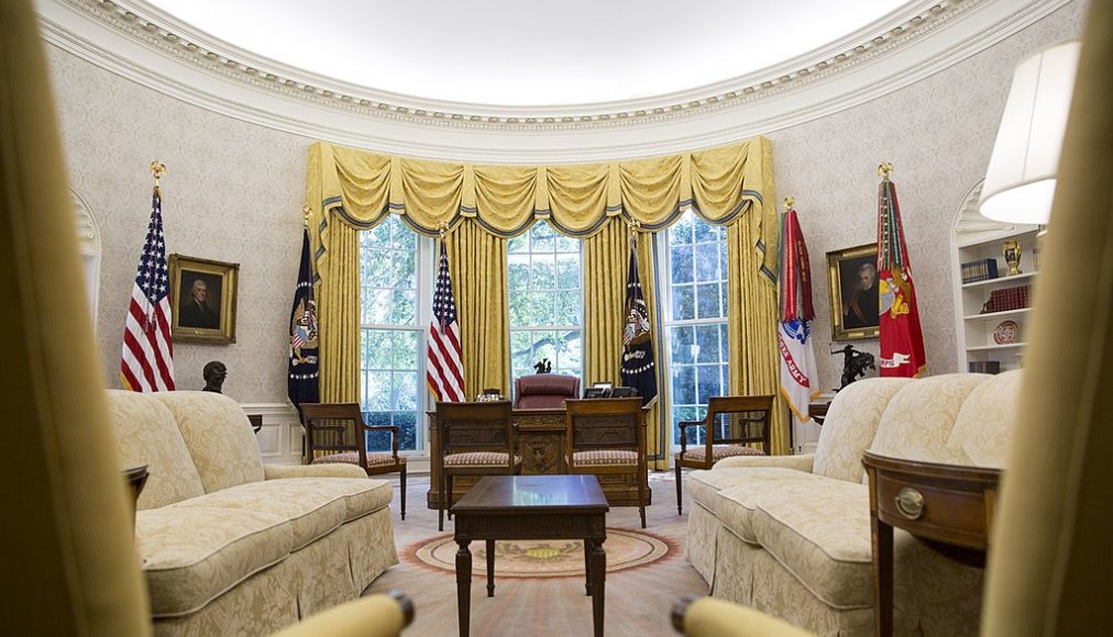 Le Bureau Ovale dans la Maison Blanche (2017) / ©White House, Public domain, via Wikimedia Commons