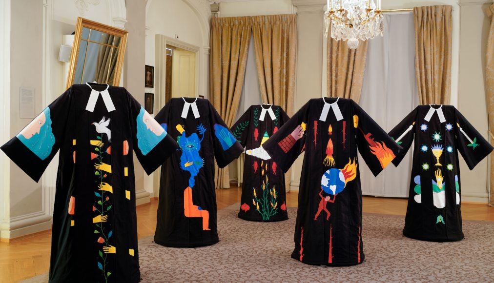 Les cinq robes créées par Albertine représentent cinq figures pastorales. / © Nicolas Righetti