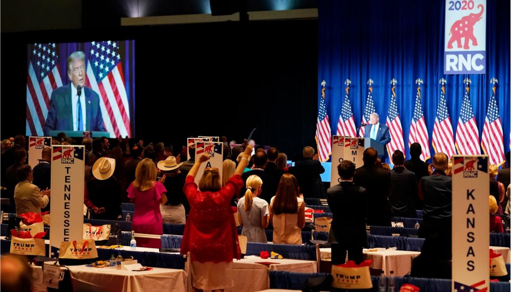 Donald Trump pendant le premier jour de la convention républicaine / @AP Photo/Chris Carlson