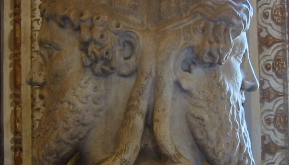 Buste du dieu romain Janus au musée du Vatican Buste du dieu romain Janus au musée du Vatican / ©Fubar Obfusco, Public domain, via Wikimedia Commons