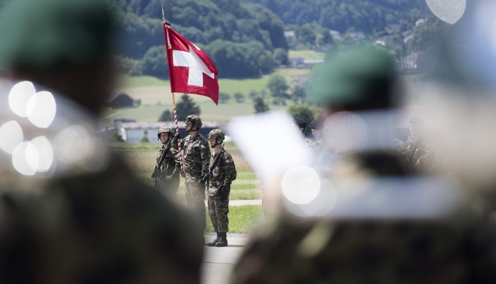 Des soldats à Berne-Belp en 2016 / ©Keystone/Marcel Bieri 