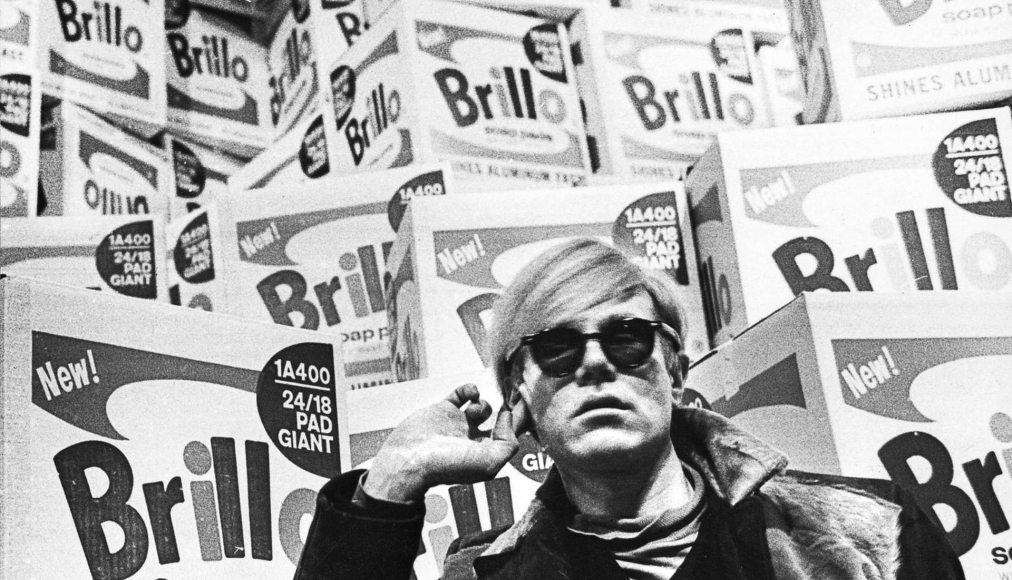Andy Warhol au Musée d&#039;art moderne de Stockholm en 1968. / LDD Lasse Olsson/Pressens bild