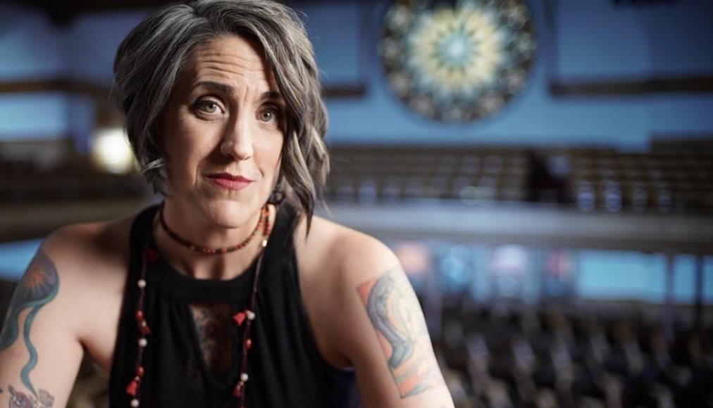Nadia Bolz-Weber, pasteure iconoclaste et auteure de «Shameless» et d'autres best-sellers Nadia Bolz-Weber, pasteure iconoclaste et auteure de «Shameless» et d'autres best-sellers / Facebook