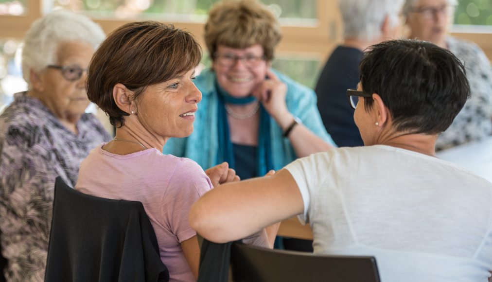 Les cafés-récits, un moment pour se raconter et se rencontrer. / ©Kathrin Schulthess