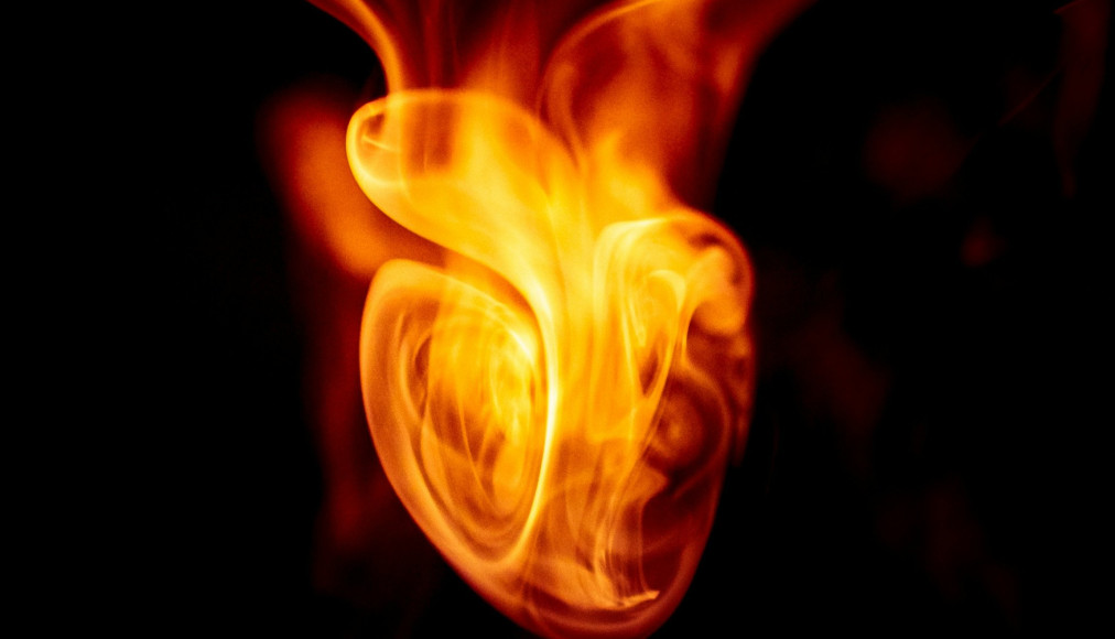 Le Saint-Esprit s’est matérialisé sous forme de langue de feu. / © Marek Piwnicki