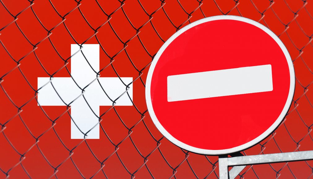 La Suisse demeure interdite pour certains, quitte à déchirer des familles / Vladimir18/iStock