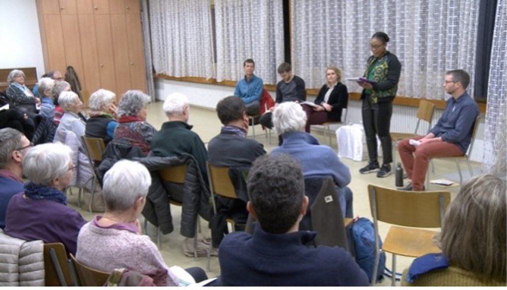 Une table ronde sur l’efficacité de la transition intérieure en vue d’une transition écologique s’est tenue en février à la chapelle de la Maladière de Neuchâtel. Une table ronde sur l’efficacité de la transition intérieure en vue d’une transition écologique s’est tenue en février à la chapelle de la Maladière de Neuchâtel. / ©DR