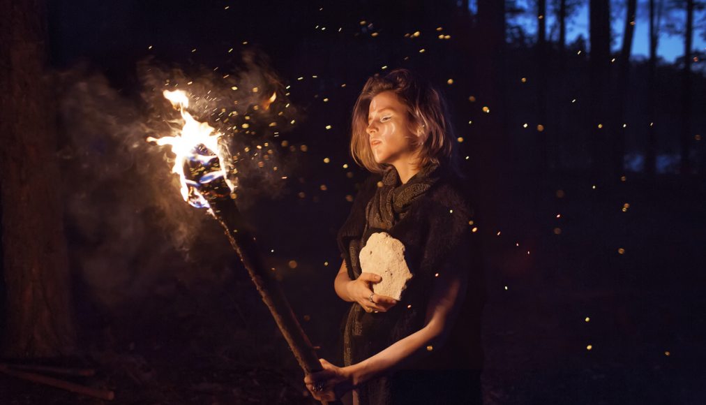 Les juives sorcières pratiquent la magie en lien avec la nature. / ©iStock/Erika Parfenova