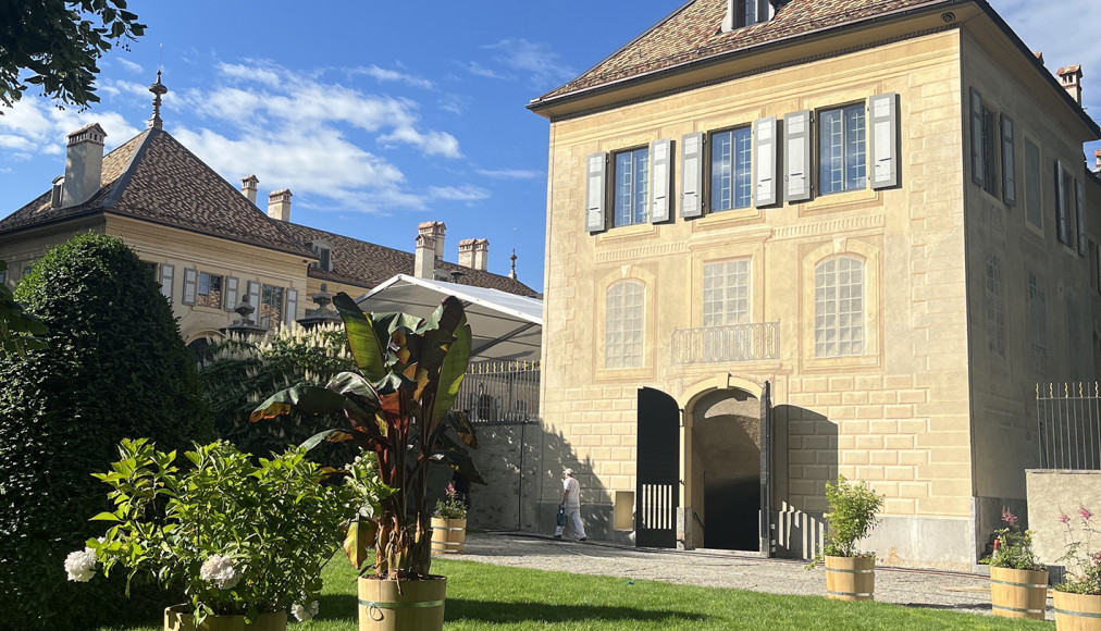 Une aile du Château d’Hauteville, caractérisée par des peintures en trompe-l’œil restaurées. / CA/Reformes