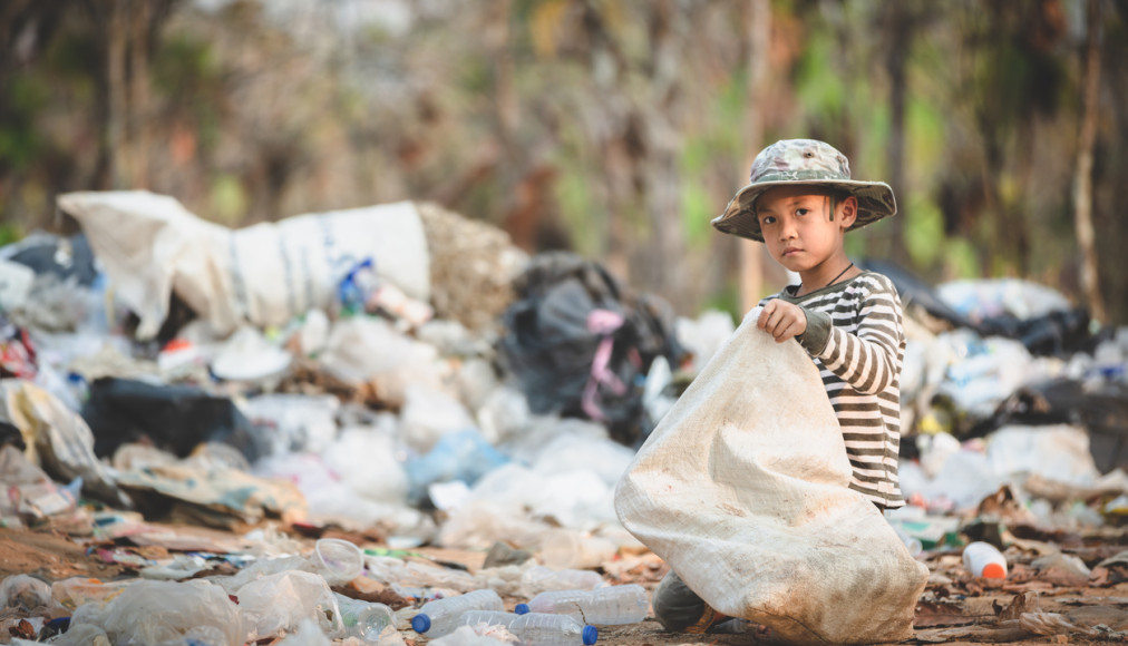 Selon les estimations de l’ONU, en 2023 prêt de 700 millions de personnes dans le monde vivaient avec moins de 2,15 dollars par jour. Selon les estimations de l’ONU, en 2023 prêt de 700 millions de personnes dans le monde vivaient avec moins de 2,15 dollars par jour. / ©iStock