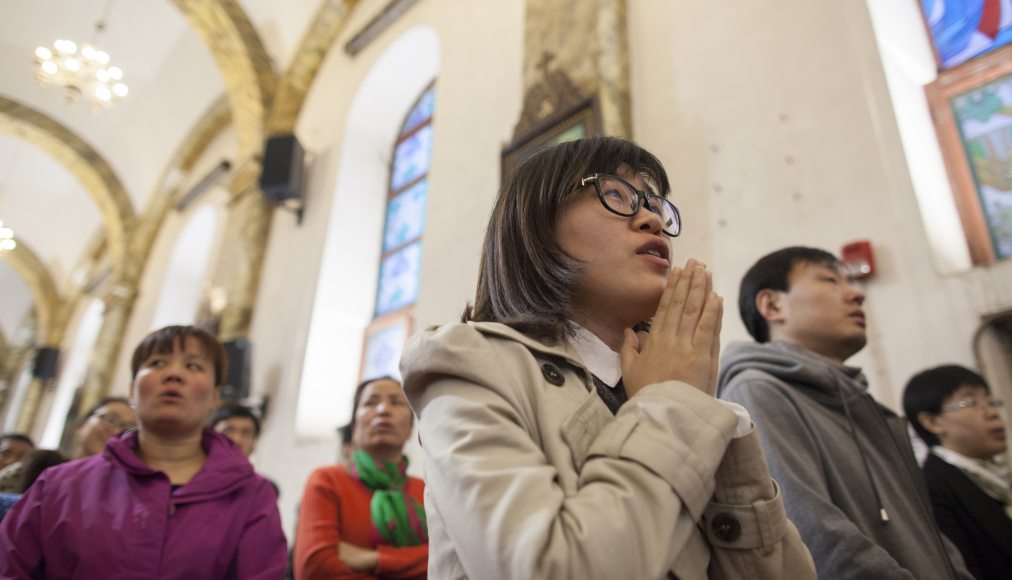 Service religieux dans la cathédrale de l&#039;Immaculée Conception à Pékin, en Chine. / ©iStock/FangXiaNuo
