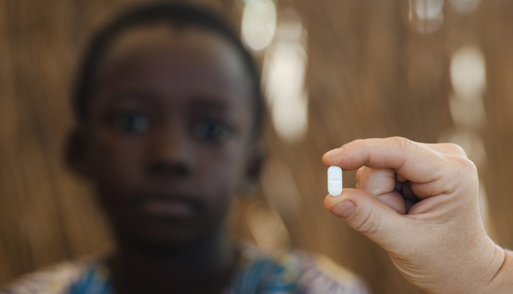 Pour les dirigeants religieux kenyans, il faut rendre les médicaments contre le VIH accessibles aux enfants. / ©Riccardo Lennart Niels Mayer/iStock