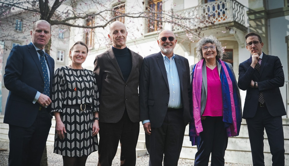 Le groupe de travail mixte (de gauche à droite): Philippe Leuba, conseiller synodal et président du groupe de travail – Anne Abruzzi, présidente du Conseil synodal – Dominique Kohli, délégué du Synode – Olivier Leuenberger, délégué du Synode – Laurence Bohnenblust-Pidoux, conseillère synodale – Simon Butticaz, délégué du Synode. / ©Lucien Cogne / Médias-pro