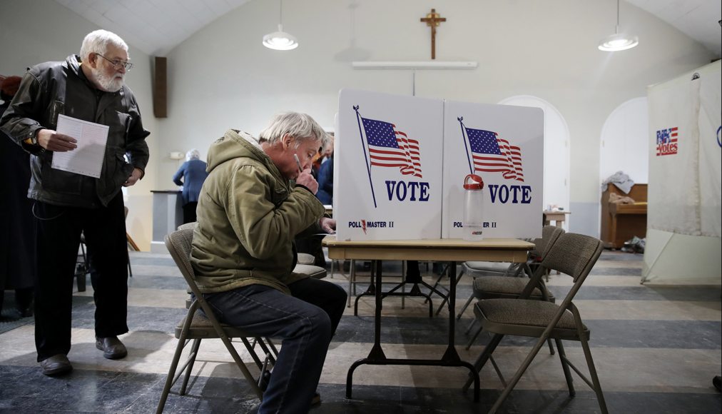 Aux Etats-Unis, des Eglises mettent à disposition leurs lieux pour faciliter l'accès au vote dans les quartiers pauvres. Aux Etats-Unis, des Eglises mettent à disposition leurs lieux pour faciliter l'accès au vote dans les quartiers pauvres. / RNS / AP