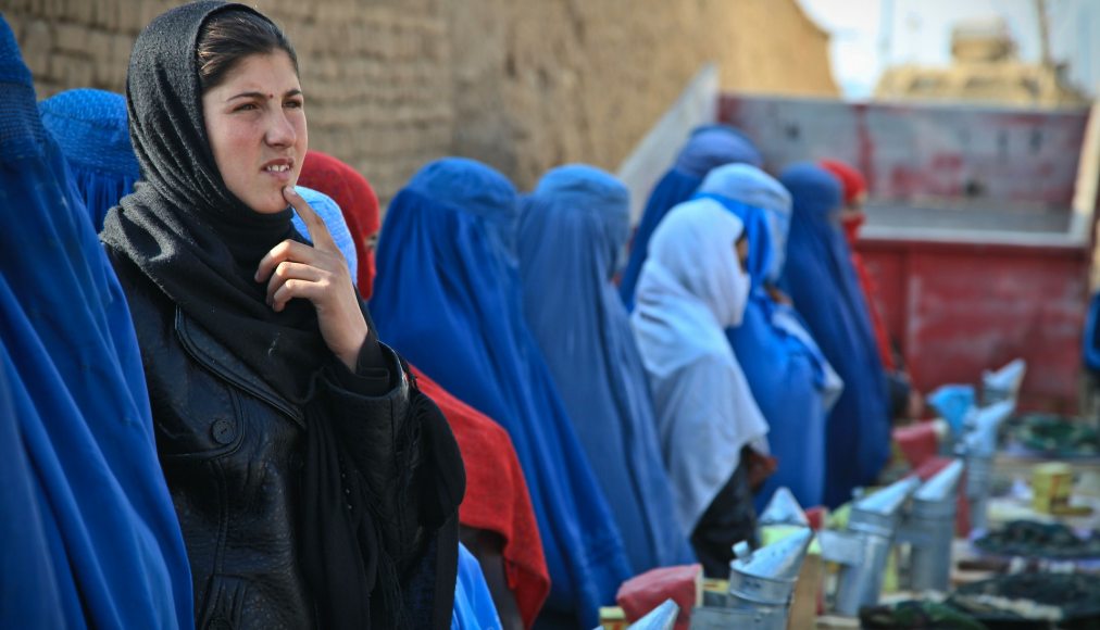 Une femme en Afghanistan / CC0 ArmyAmber / Pixabay