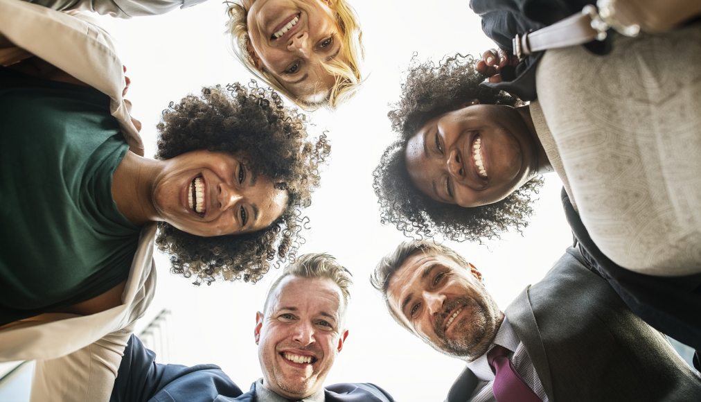 Au travail, prévenir les risques de dévaloriser des gens Au travail, prévenir les risques de dévaloriser des gens / Au travail, prévenir les risques de dévaloriser des gens