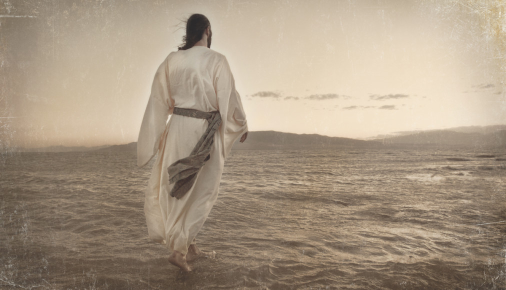 Jésus marche sur les eaux Jésus marche sur les eaux