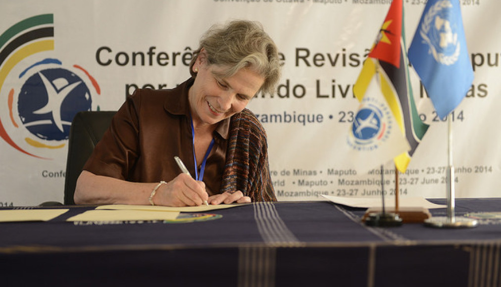 Christine Beerli en 2014, alors vice-présidente du Comité international de la Croix-Rouge. / CC(by nc nd) Anti-Personnel Mine Ban Convention