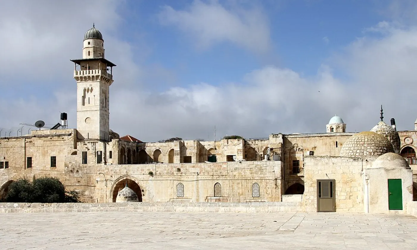 Esplanade des Mosquées sur le Mont du Temple à Jérusalem ©Gerd Eichmann, CC BY-SA 4.0 Wikimedia Commons