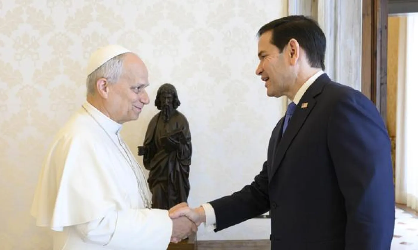 Marco Rubio rencontre le pape Léon XIV en pleine crise USA-Vatican, le 7 mai 2025 au Vatican. KEYSTONE - VATICAN MEDIA HANDOUT