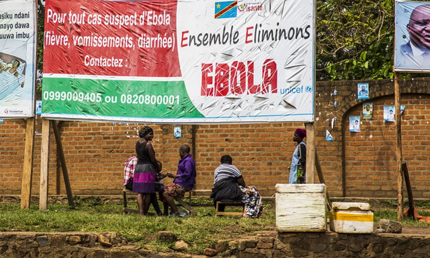 Campagne de prévention contre l'Ebola en RDC ©Flikr / World Bank / Vincent Tremeau