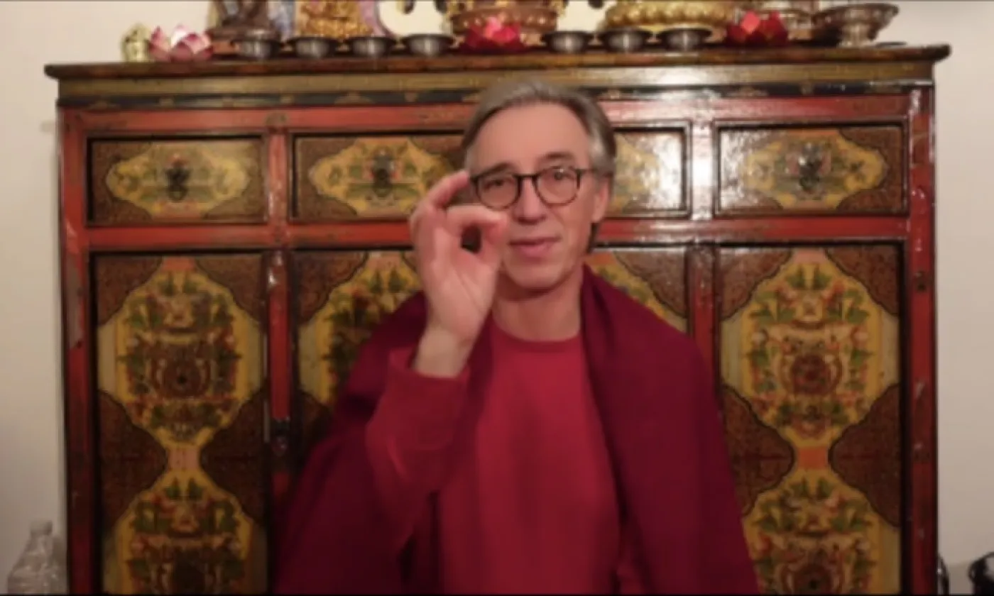Un enseignement bouddhiste (en-ligne) de Jean-Marc Falcombello ©Fabien Hünenberger/RTSreligion