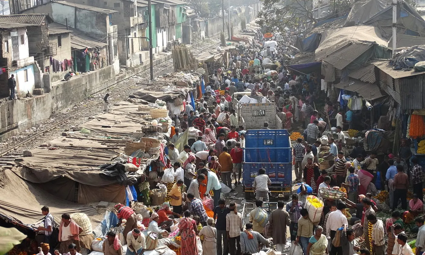 Bidonville de Calcutta ©Adam Jones, CC BY-SA 2.0, Wikimedia Commons