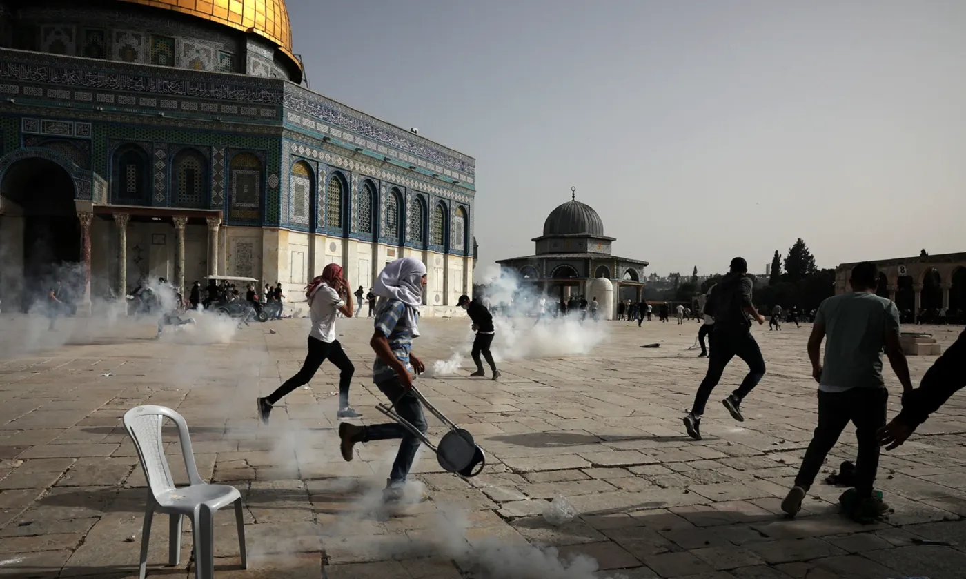 Affrontements à la mosquée Al-Aqsa à Jérusalem, le 10 mai 2021. RNS / AP
