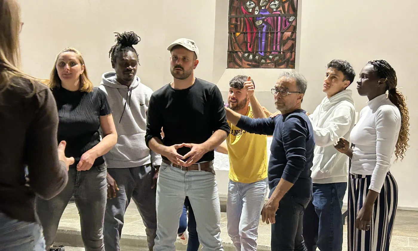 Agar et Ismaël, histoires d’exil: répétition dans le temple de Cully. © A. Colombini