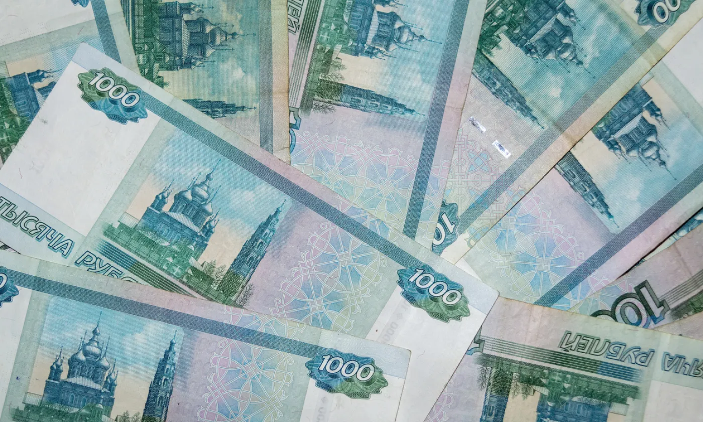 Billet de 1000 roubles ©iStock