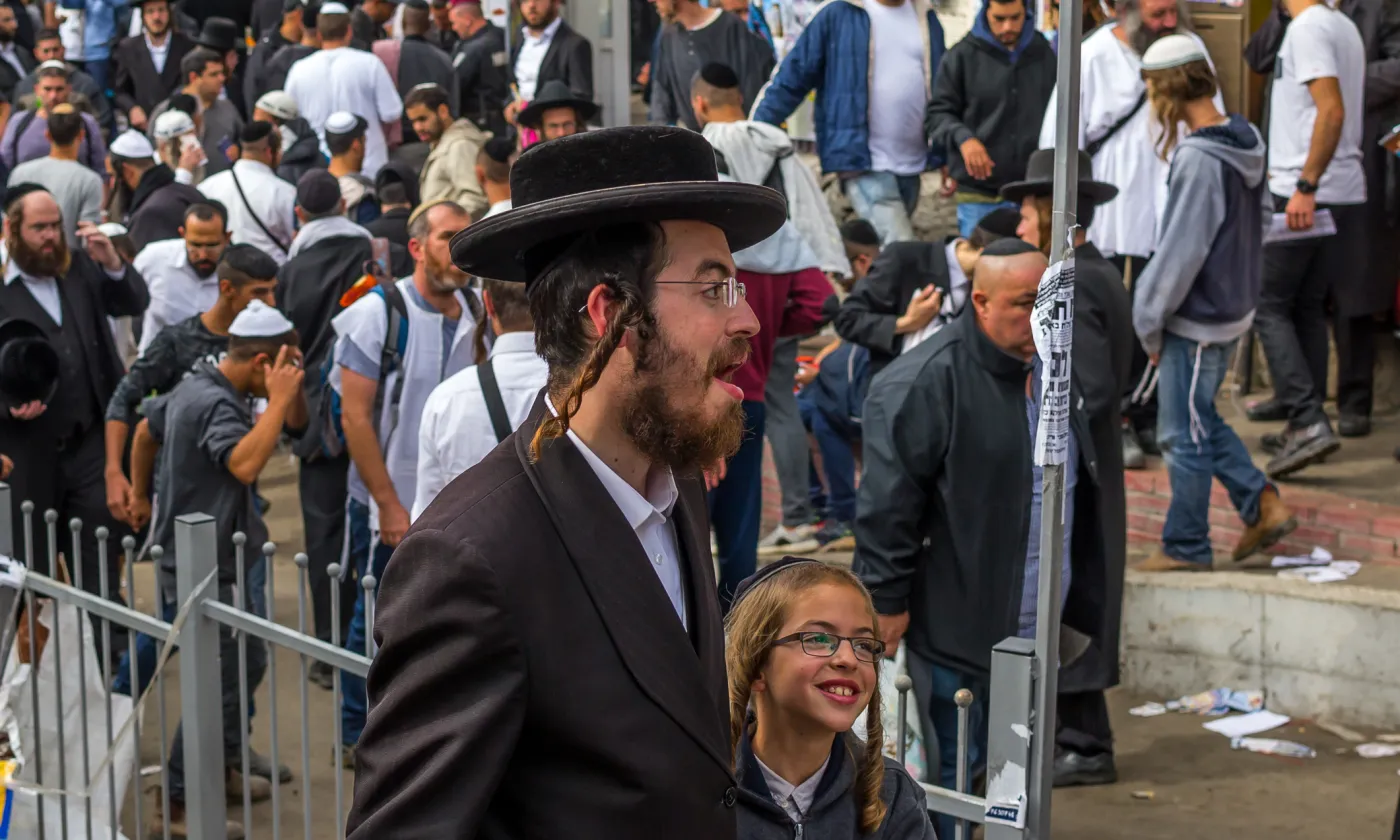 Le pèlerinage sur la tombe de Rabbi Nachman de BratslRabbi Nachman de Bratslav, le fondateur du mouvement hassidique de Bratslav, est très prisé par les juifs orthodoxes. IStock