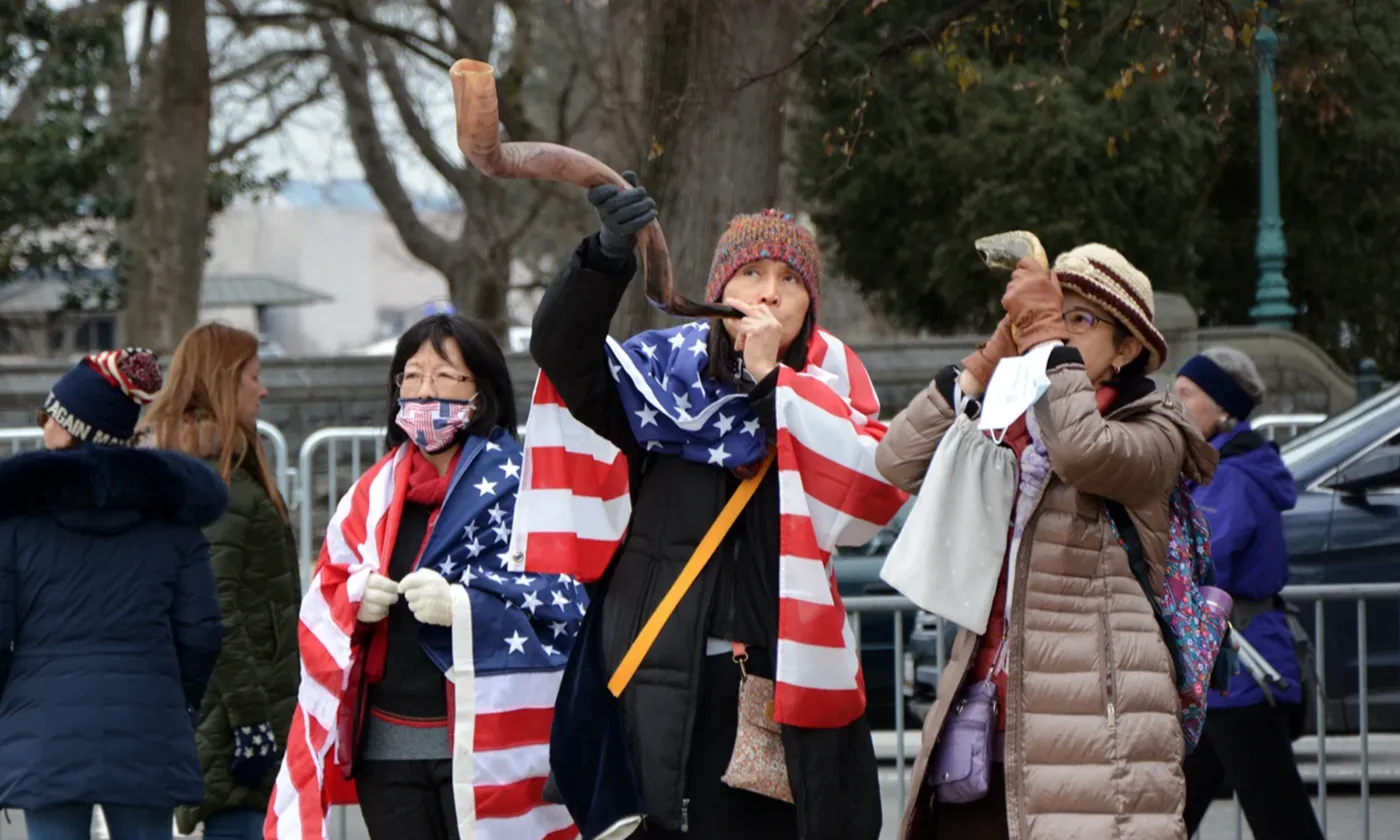 Devant le Capitole, les évangéliques ont combattu au son du shofar RNS