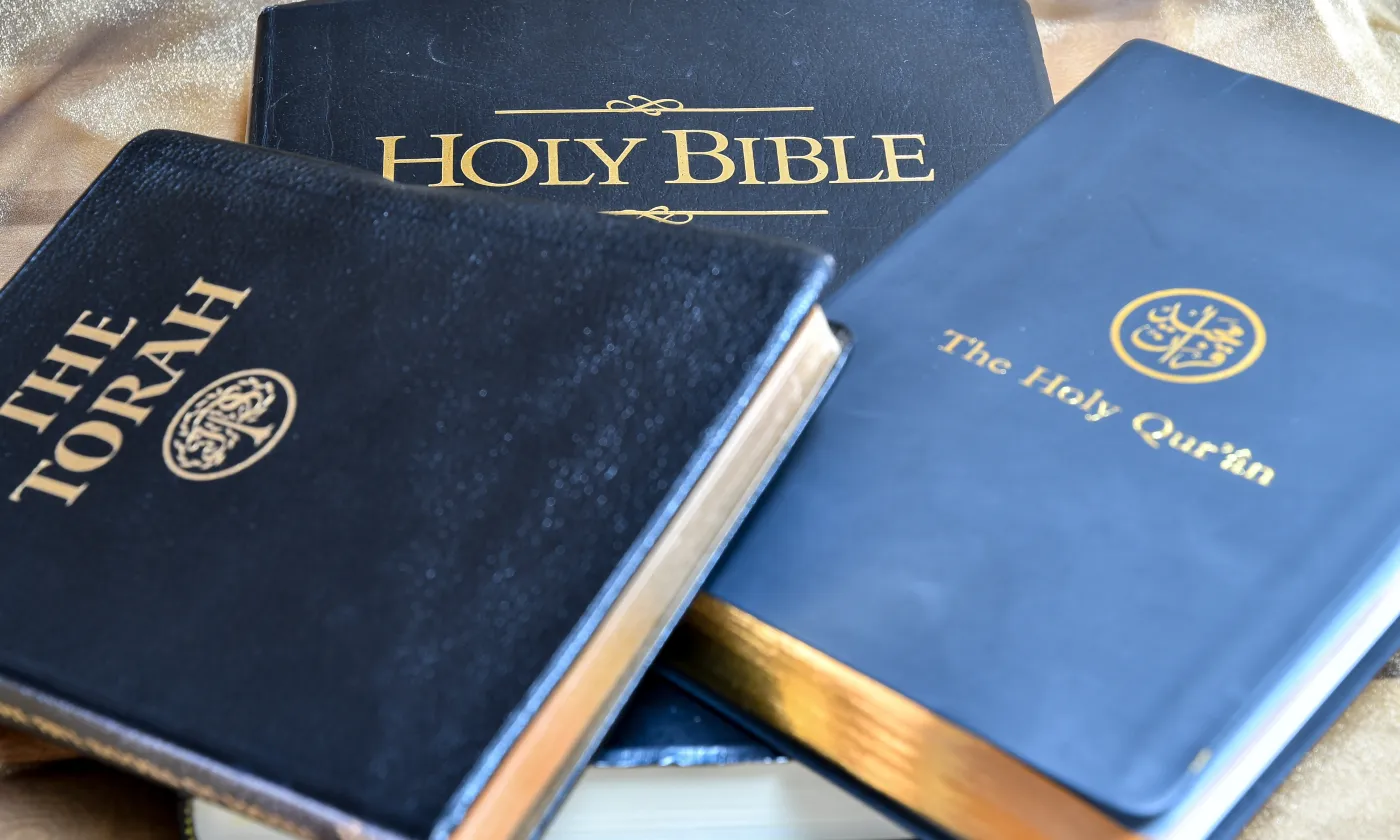 Torah, Bible et Coran... des textes fondateurs? @iStock