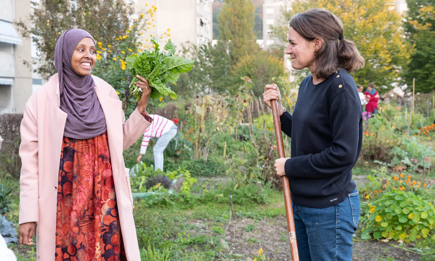 EPER/Rachel Molinié Crédit : Rachel Molinié - Tandem qui se rencontre au jardin de Praz-Séchaud à Lausanne