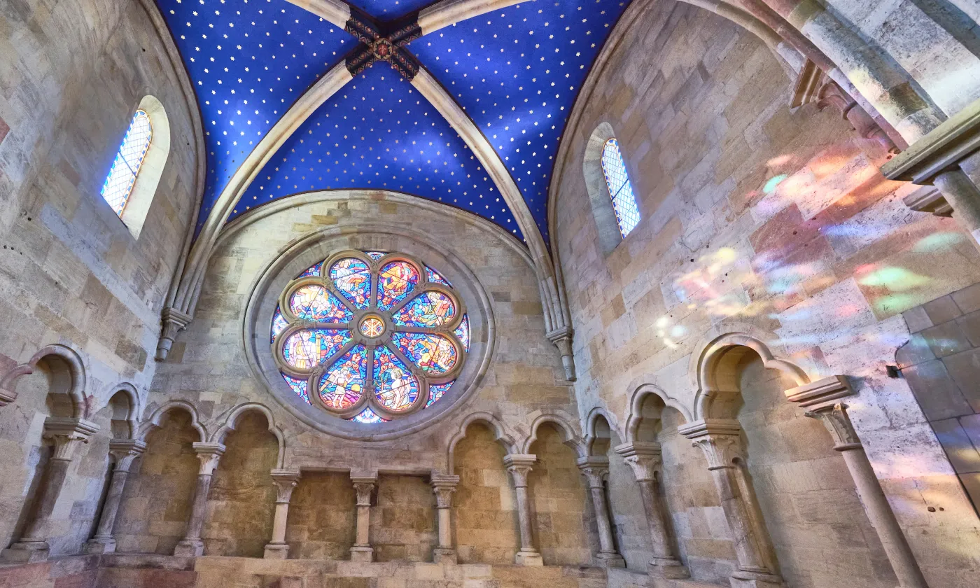Intérieur de la Collégiale de Neuchâtel (©Ville de Neuchâtel/Bernard Python)
