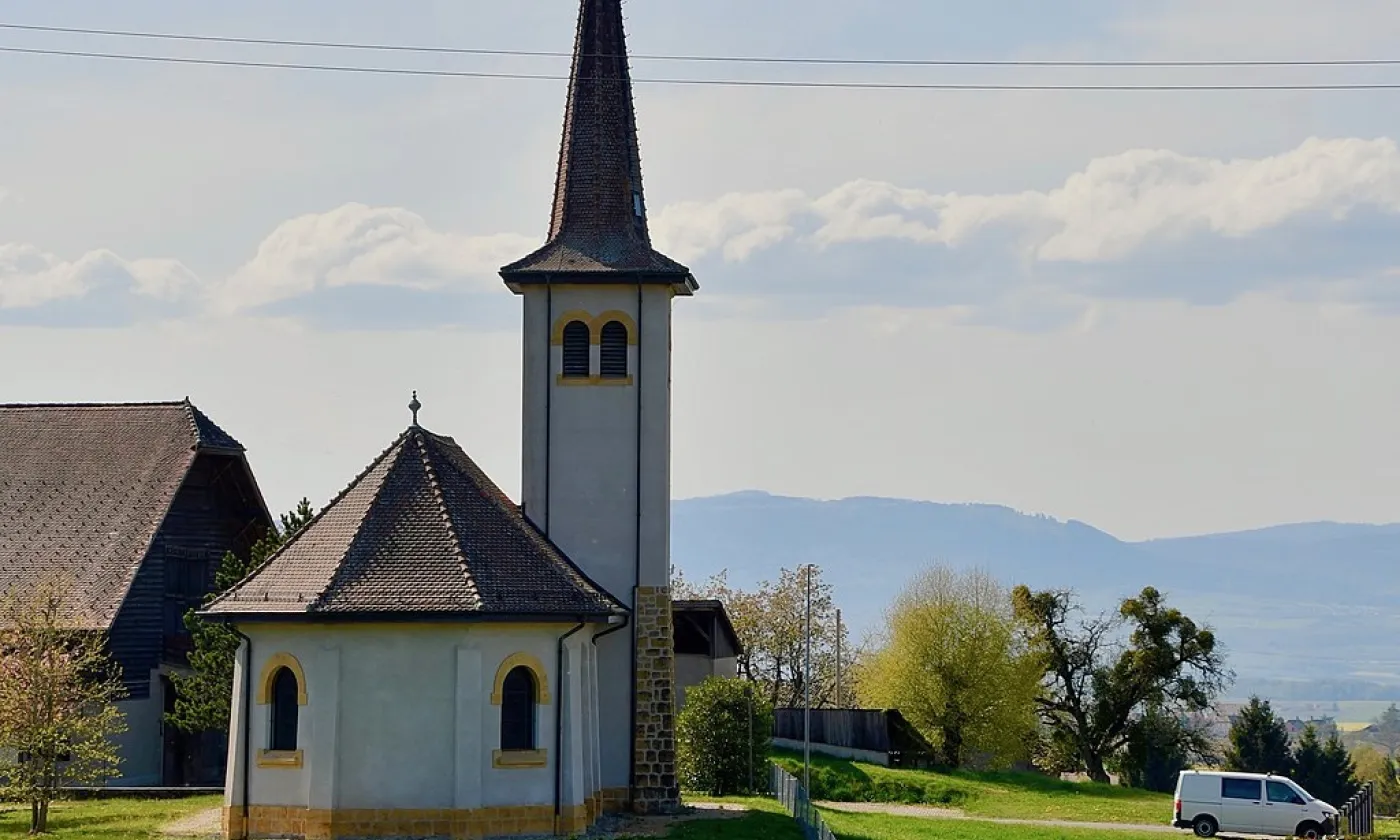 Temple de Poliez-Pittet (©Jérémy Toma, CC BY-SA 4.0 Wikimedia Commons)