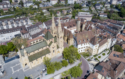 Collégiale de Neuchâtel / ©Lucas Vuitel / Ville de Neuchâtel 